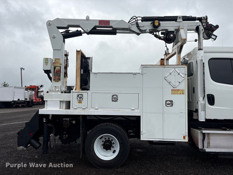 image for item EG9132 2014 Freightliner 108SD Crew Cab utility / service truck