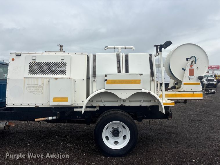 image for item EG9133 1992 Ford F600 sewer jetter truck