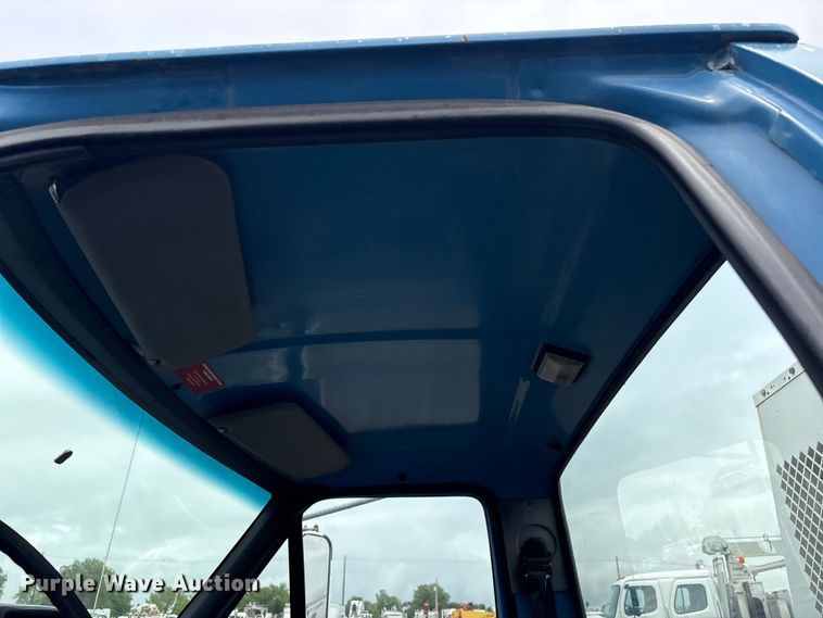 image for item EG9133 1992 Ford F600 sewer jetter truck