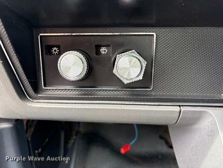 image for item EG9133 1992 Ford F600 sewer jetter truck