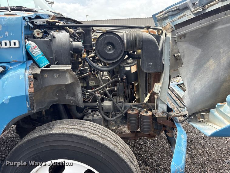 image for item EG9133 1992 Ford F600 sewer jetter truck