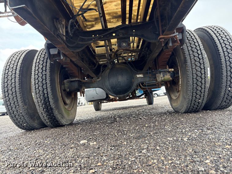 image for item EG9133 1992 Ford F600 sewer jetter truck