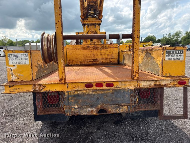 image for item EG9138 1986 Chevrolet C7 digger derrick truck