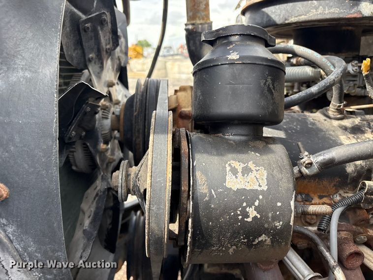 image for item EG9138 1986 Chevrolet C7 digger derrick truck