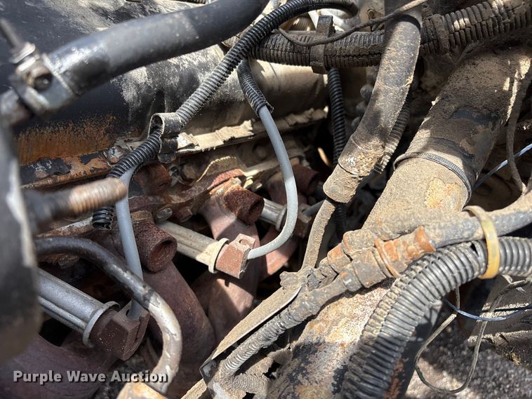 image for item EG9138 1986 Chevrolet C7 digger derrick truck