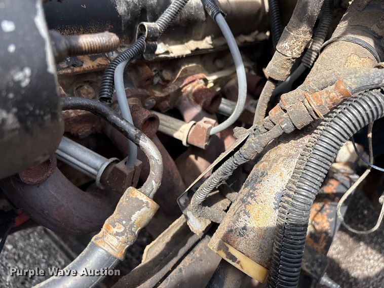 image for item EG9138 1986 Chevrolet C7 digger derrick truck