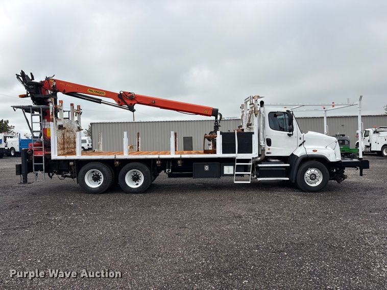 image for item EG9141 2016 Freightliner 114SD grapple truck