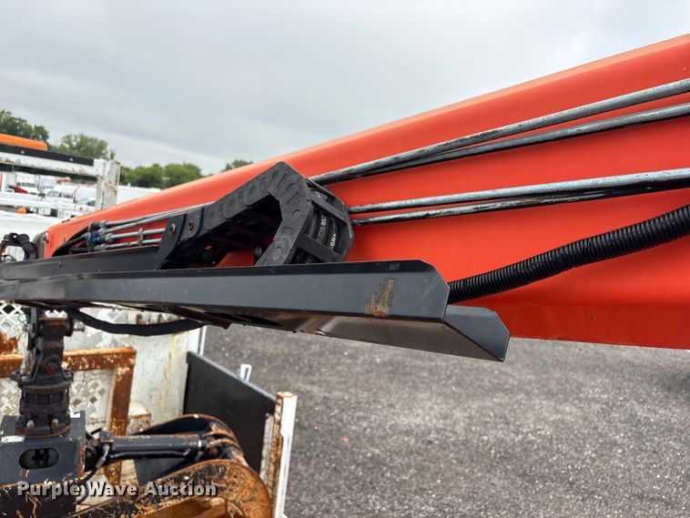 image for item EG9141 2016 Freightliner 114SD grapple truck