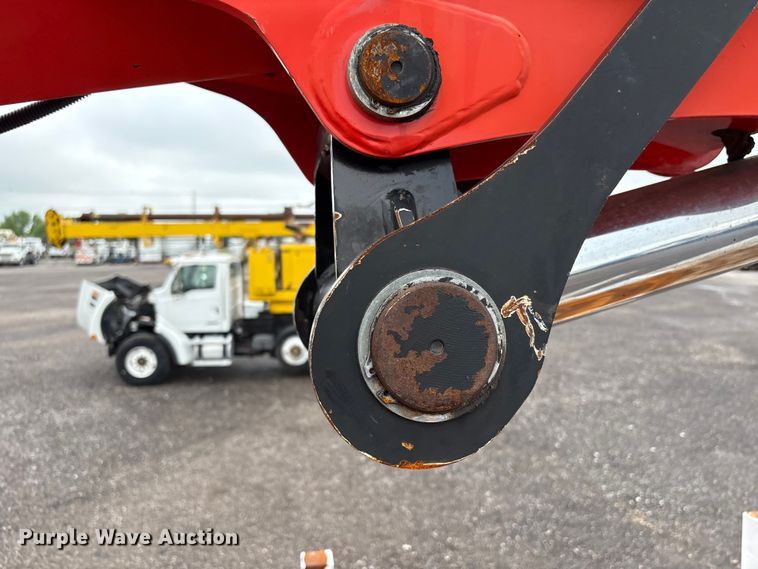 image for item EG9141 2016 Freightliner 114SD grapple truck