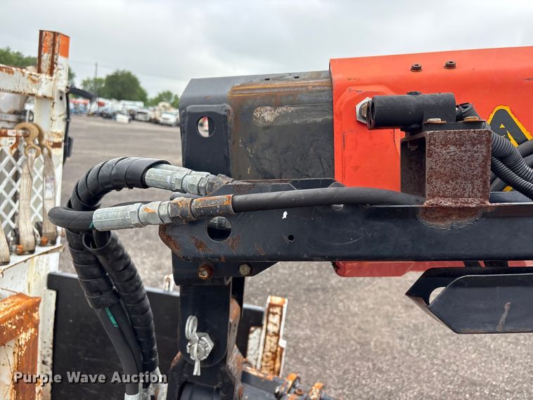 image for item EG9141 2016 Freightliner 114SD grapple truck