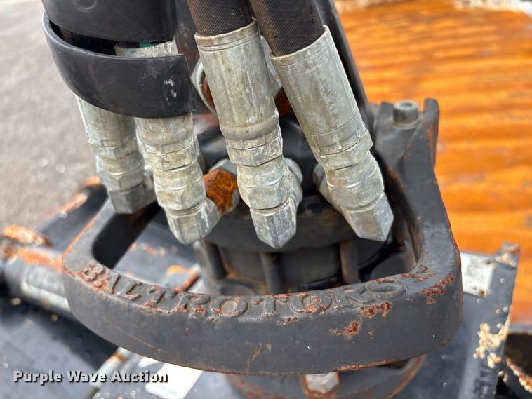 image for item EG9141 2016 Freightliner 114SD grapple truck