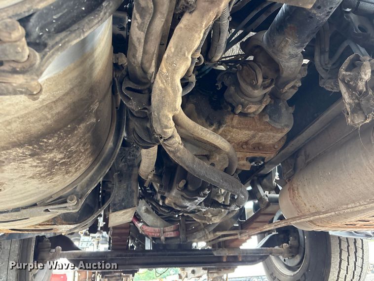 image for item EG9141 2016 Freightliner 114SD grapple truck