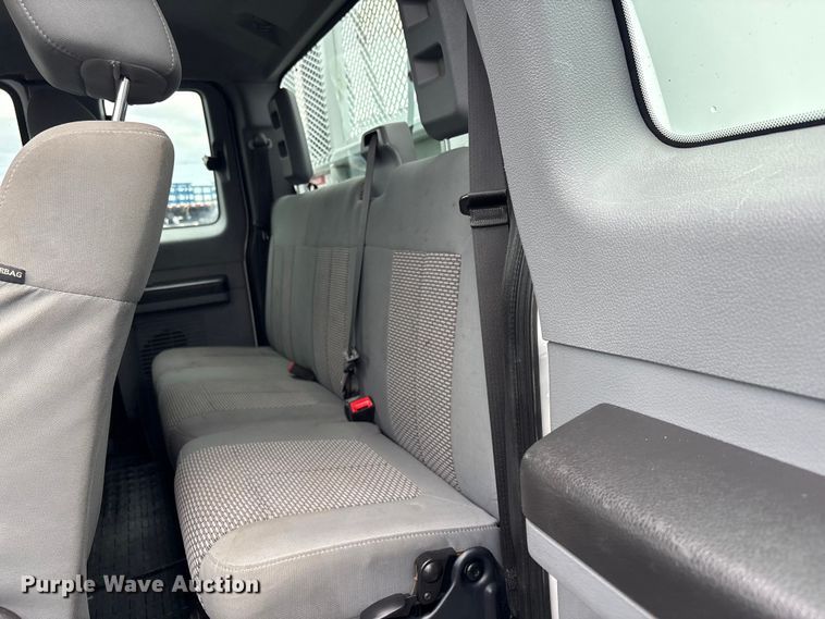 image for item EG9155 2014 Ford F550 Super Duty Ext. Cab utility / service truck