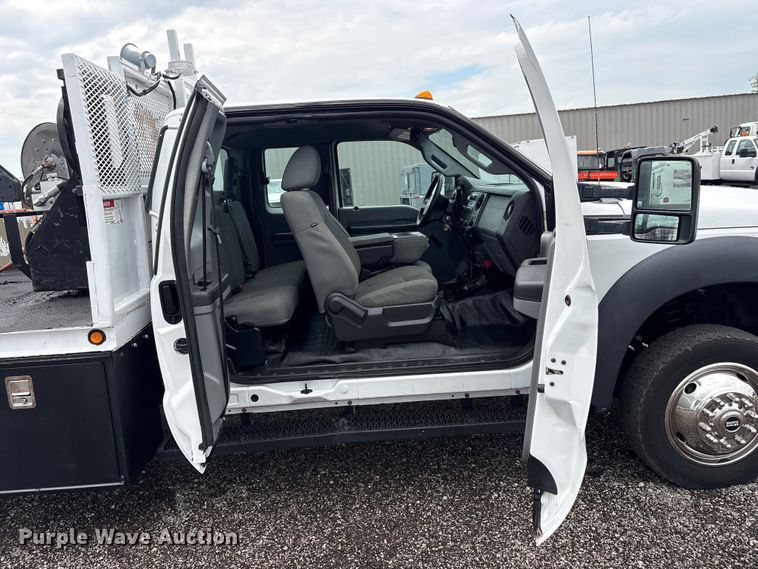 image for item EG9155 2014 Ford F550 Super Duty Ext. Cab utility / service truck