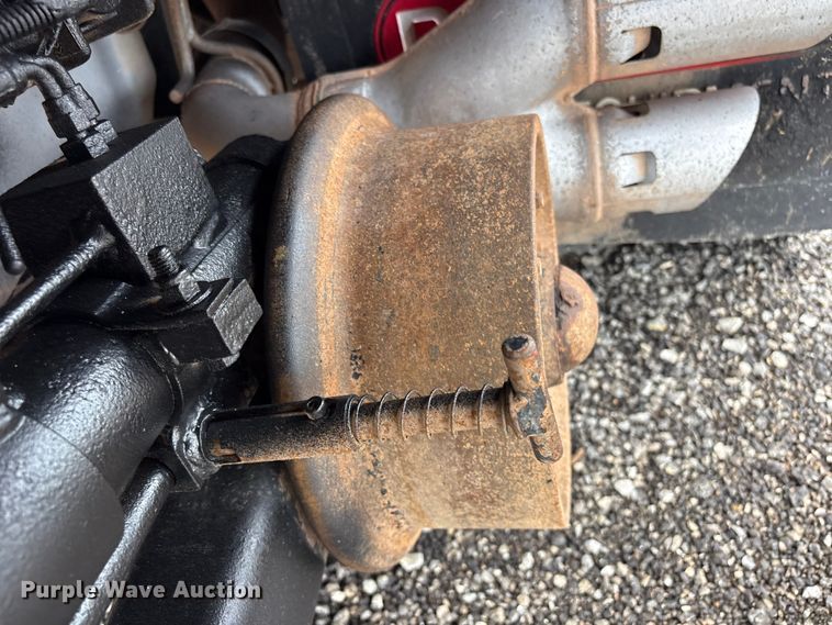image for item EG9155 2014 Ford F550 Super Duty Ext. Cab utility / service truck