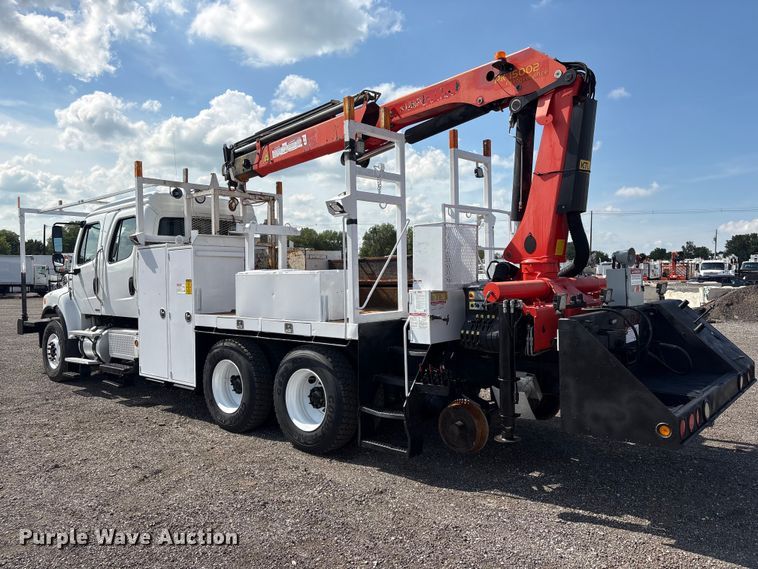 image for item EG9165 2007 Freightliner Business Class M2 Crew Cab crane truck