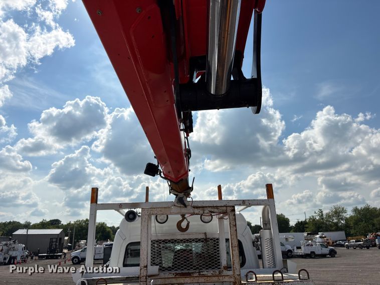 image for item EG9165 2007 Freightliner Business Class M2 Crew Cab crane truck