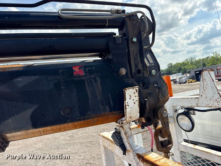 image for item EG9165 2007 Freightliner Business Class M2 Crew Cab crane truck