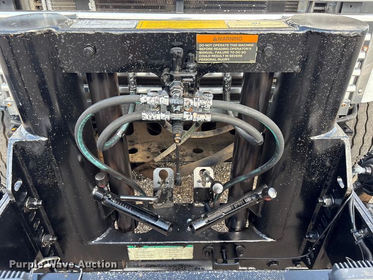 image for item EG9165 2007 Freightliner Business Class M2 Crew Cab crane truck