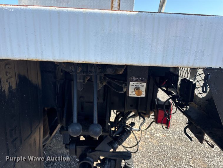 image for item EG9175 2012 Freightliner Business Class M2 crane truck