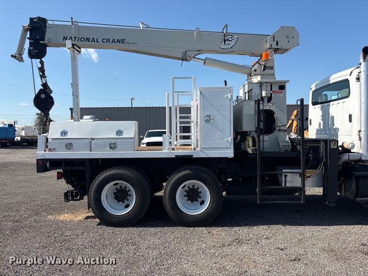 image for item EG9175 2012 Freightliner Business Class M2 crane truck