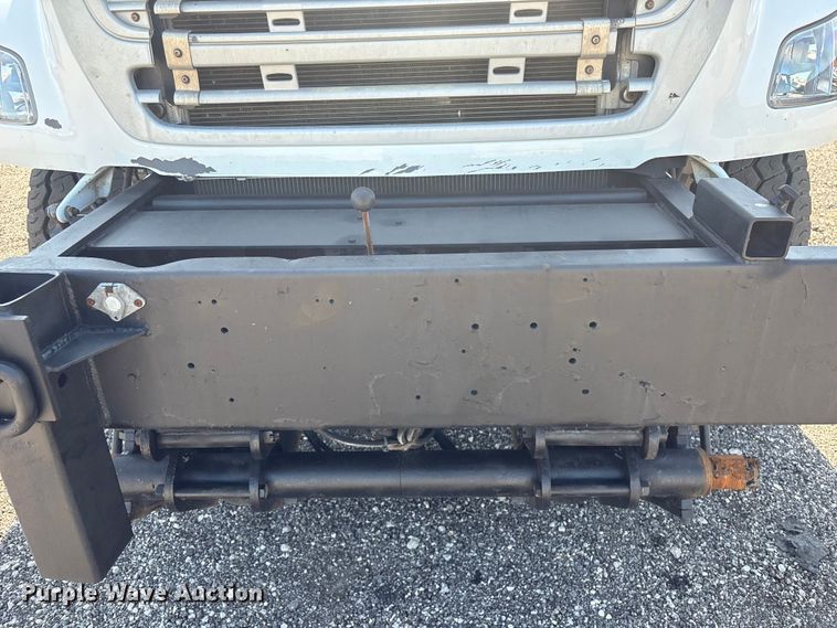 image for item EG9175 2012 Freightliner Business Class M2 crane truck