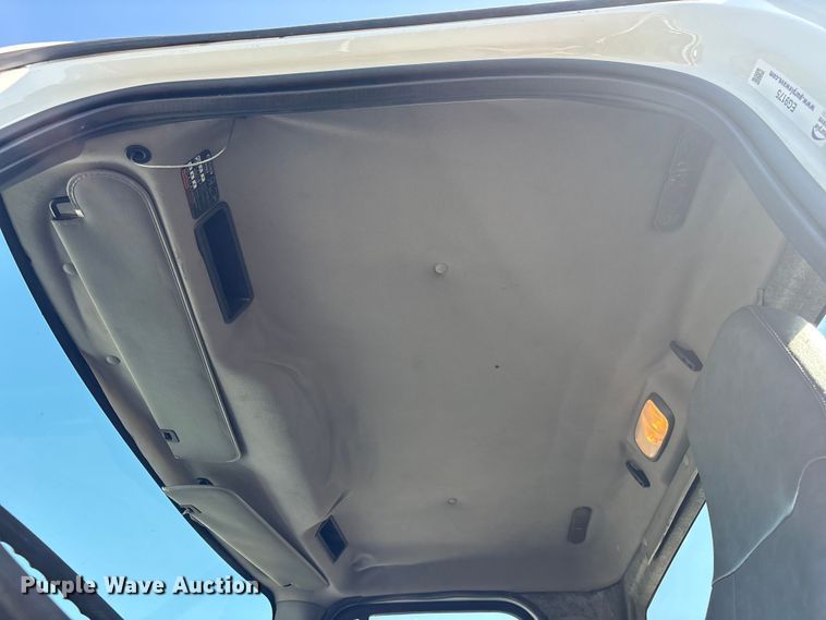 image for item EG9175 2012 Freightliner Business Class M2 crane truck
