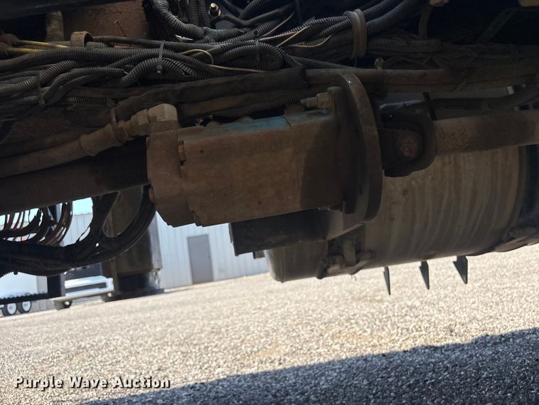image for item EG9175 2012 Freightliner Business Class M2 crane truck