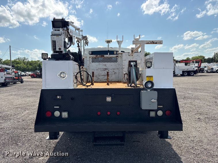 image for item EG9183 2010 International WorkStar 7400 Crew Cab utility / service truck