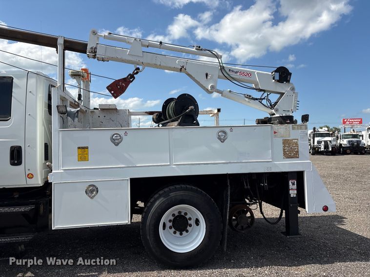 image for item EG9183 2010 International WorkStar 7400 Crew Cab utility / service truck