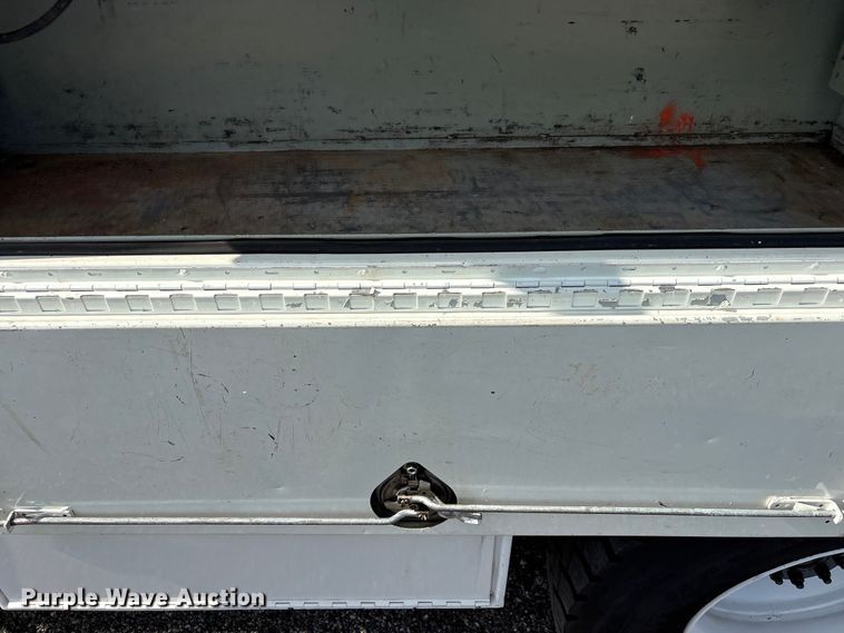 image for item EG9183 2010 International WorkStar 7400 Crew Cab utility / service truck