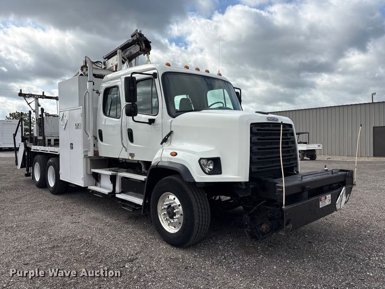 image for item EG9185 2016 Freightliner Business Class M2 Crew Cab crane truck