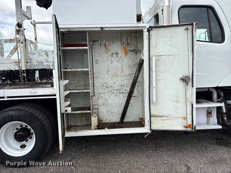 image for item EG9185 2016 Freightliner Business Class M2 Crew Cab crane truck