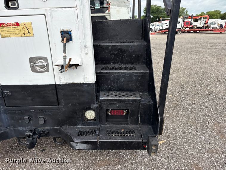 image for item EG9185 2016 Freightliner Business Class M2 Crew Cab crane truck
