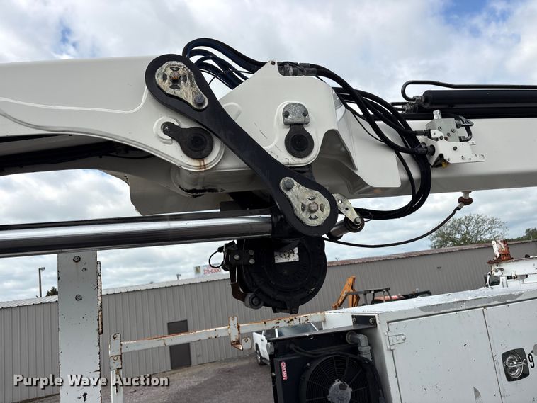 image for item EG9185 2016 Freightliner Business Class M2 Crew Cab crane truck