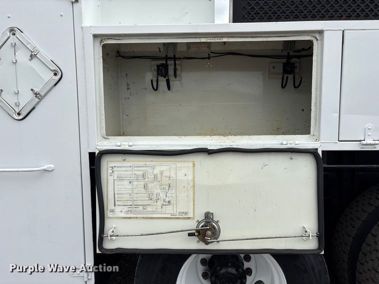 image for item EG9186 2012 Freightliner Business Class M2 Crew Cab utility / service truck
