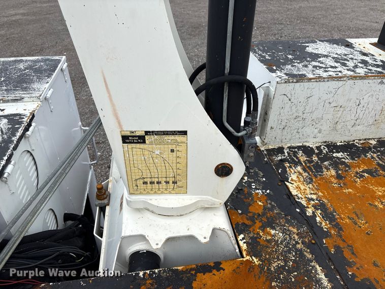image for item EG9186 2012 Freightliner Business Class M2 Crew Cab utility / service truck