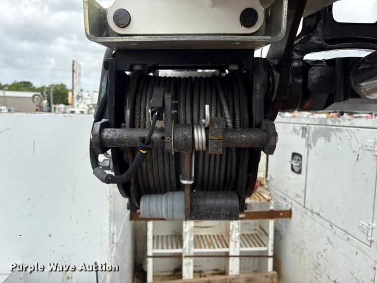 image for item EG9186 2012 Freightliner Business Class M2 Crew Cab utility / service truck