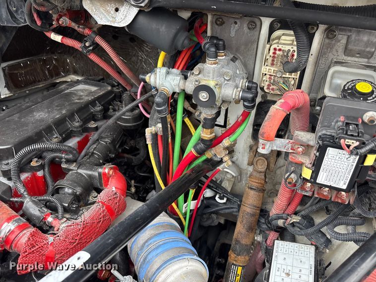image for item EG9186 2012 Freightliner Business Class M2 Crew Cab utility / service truck