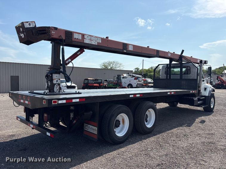 image for item EG9193 2006 International 7400 shingle conveyor truck