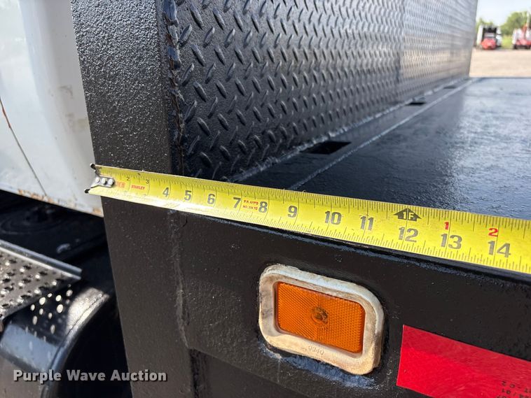image for item EG9193 2006 International 7400 shingle conveyor truck