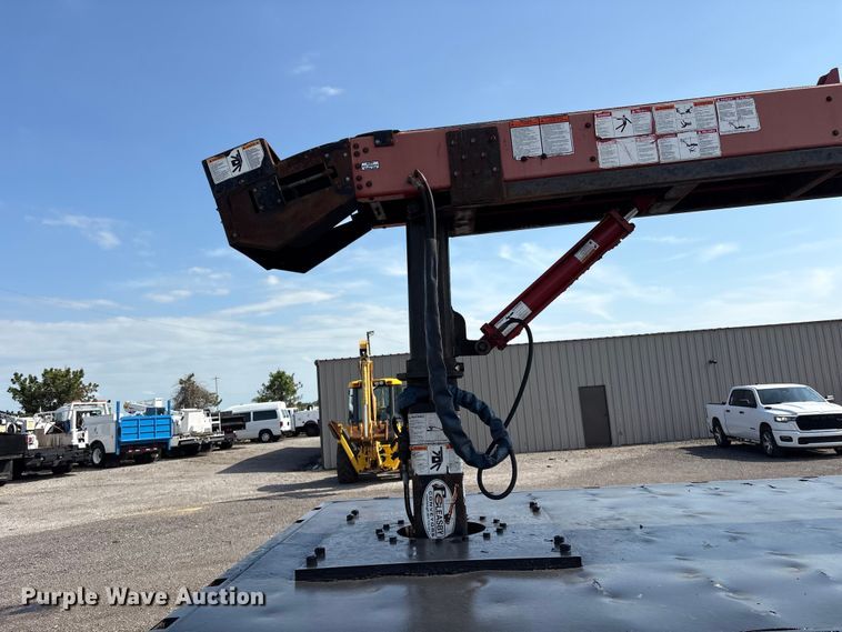 image for item EG9193 2006 International 7400 shingle conveyor truck