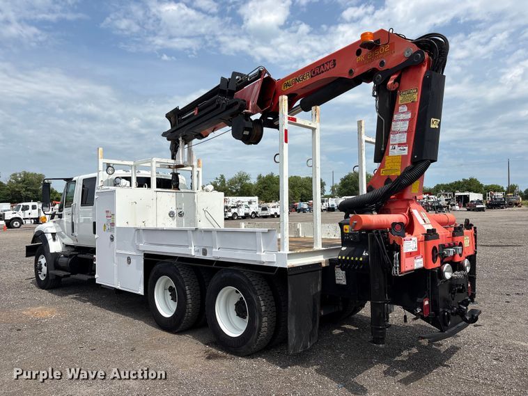 image for item EG9196 2009 International 7500 Crew Cab crane truck