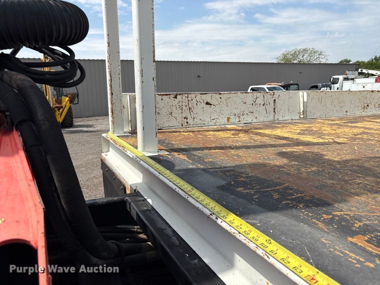 image for item EG9196 2009 International 7500 Crew Cab crane truck