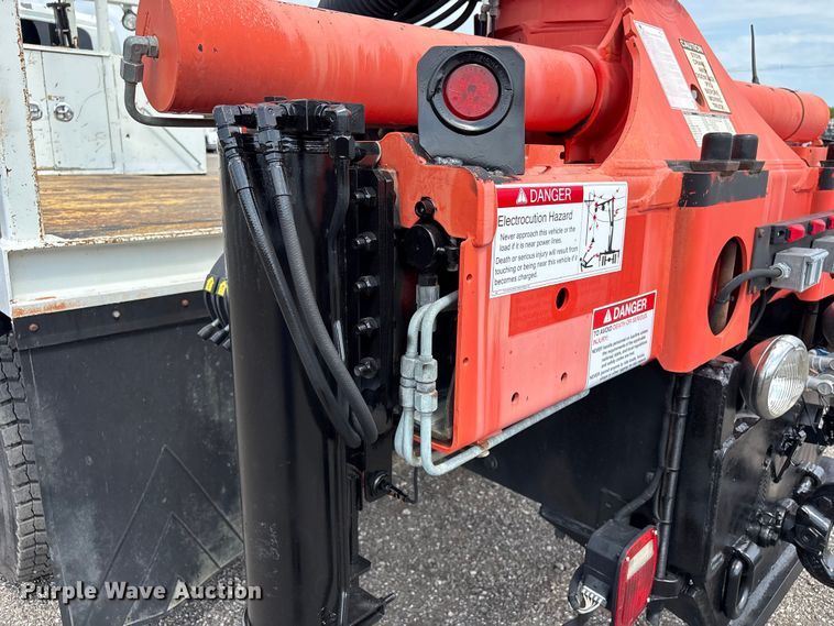 image for item EG9196 2009 International 7500 Crew Cab crane truck