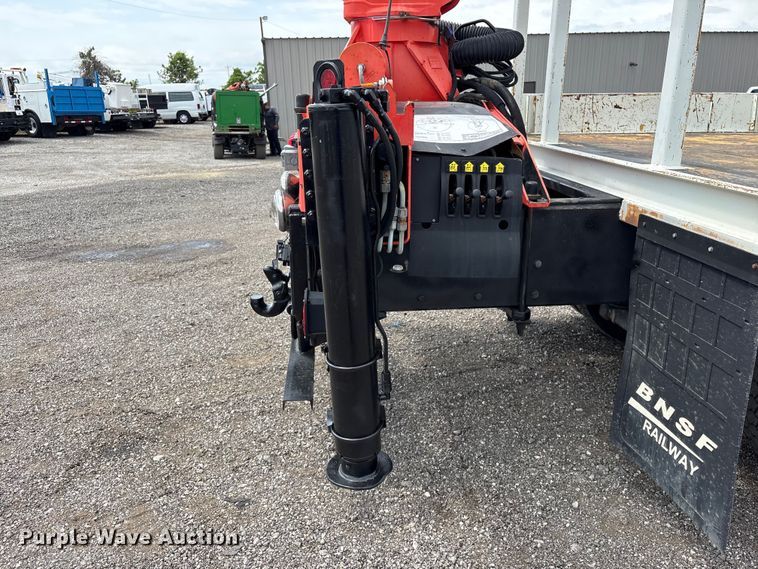 image for item EG9196 2009 International 7500 Crew Cab crane truck
