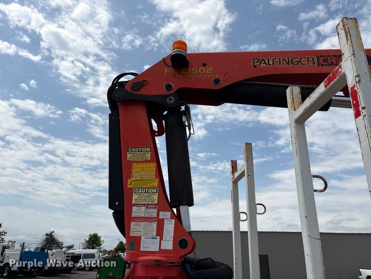 image for item EG9196 2009 International 7500 Crew Cab crane truck