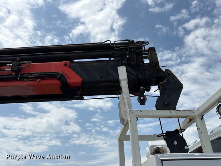 image for item EG9196 2009 International 7500 Crew Cab crane truck