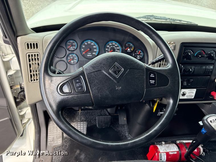 image for item EG9196 2009 International 7500 Crew Cab crane truck