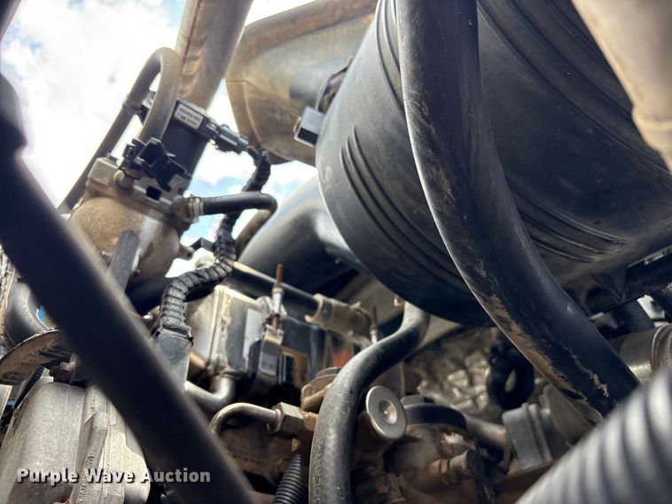 image for item EG9196 2009 International 7500 Crew Cab crane truck